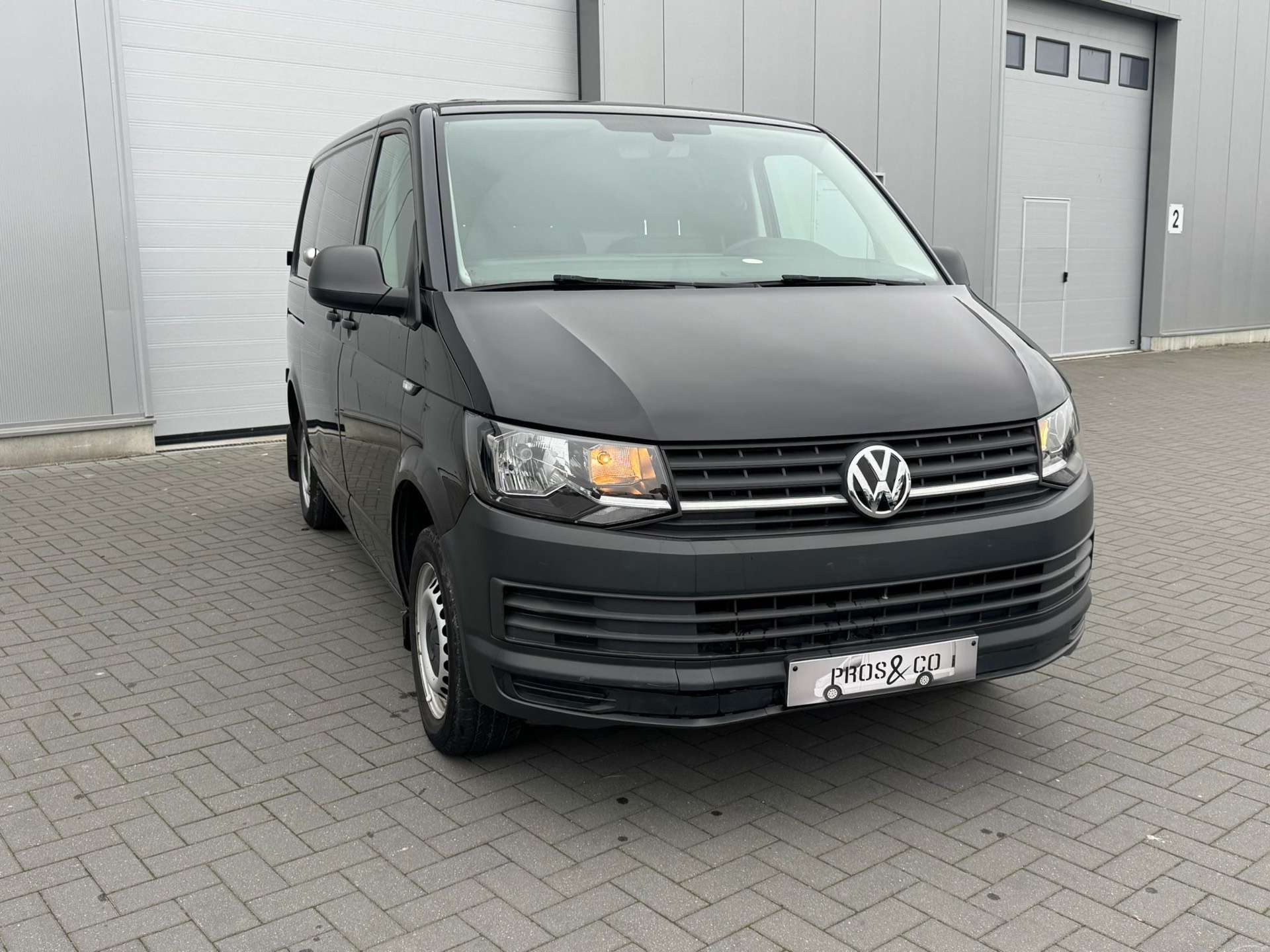 Volkswagen Transporter UTILITAIRE / 3 PLACES / CLIM / TVA RECUPERABLE
