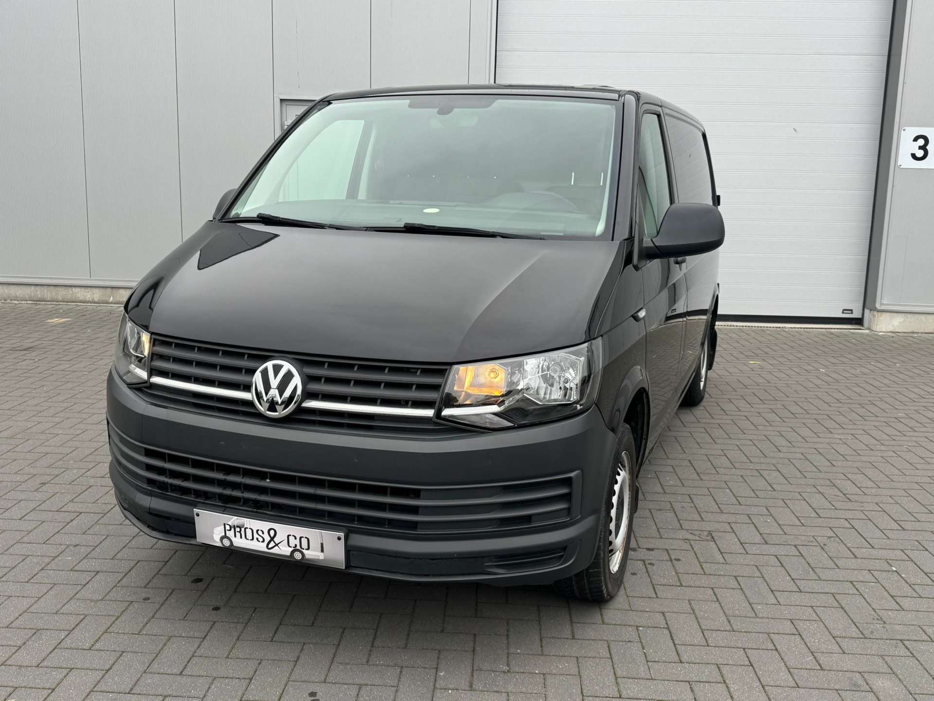 Volkswagen Transporter UTILITAIRE / 3 PLACES / CLIM / TVA RECUPERABLE