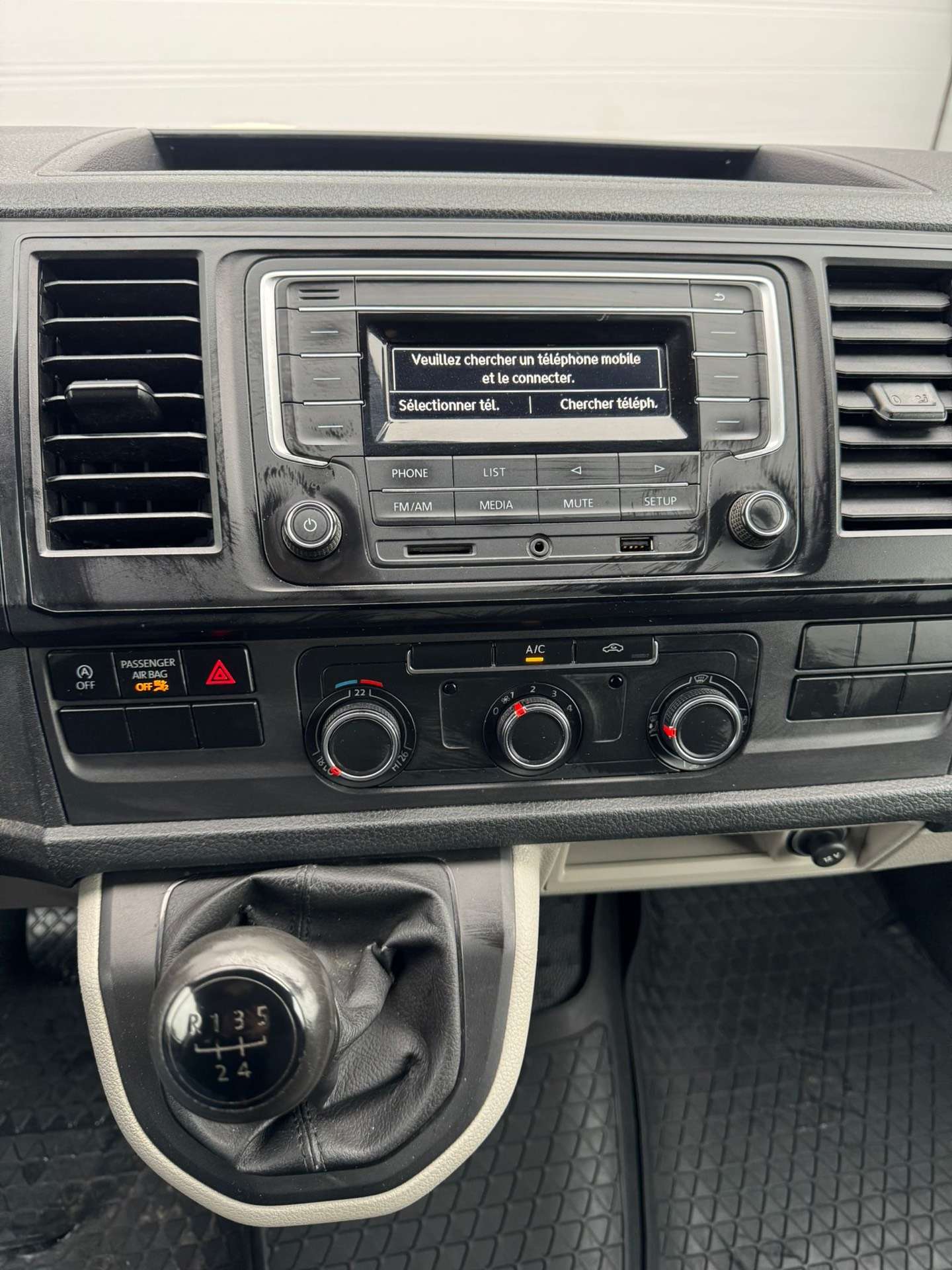 Volkswagen Transporter UTILITAIRE / 3 PLACES / CLIM / TVA RECUPERABLE