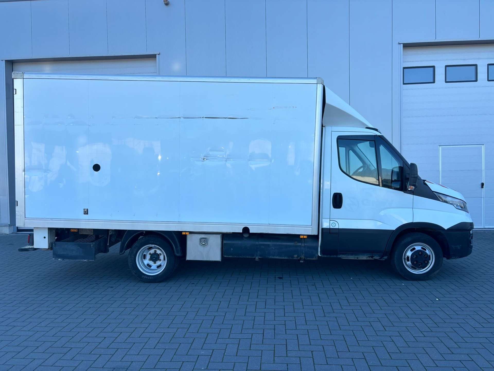 Iveco Daily // BOITE AUTO // TVA DEDUCTIBLE // 1 ER MAIN