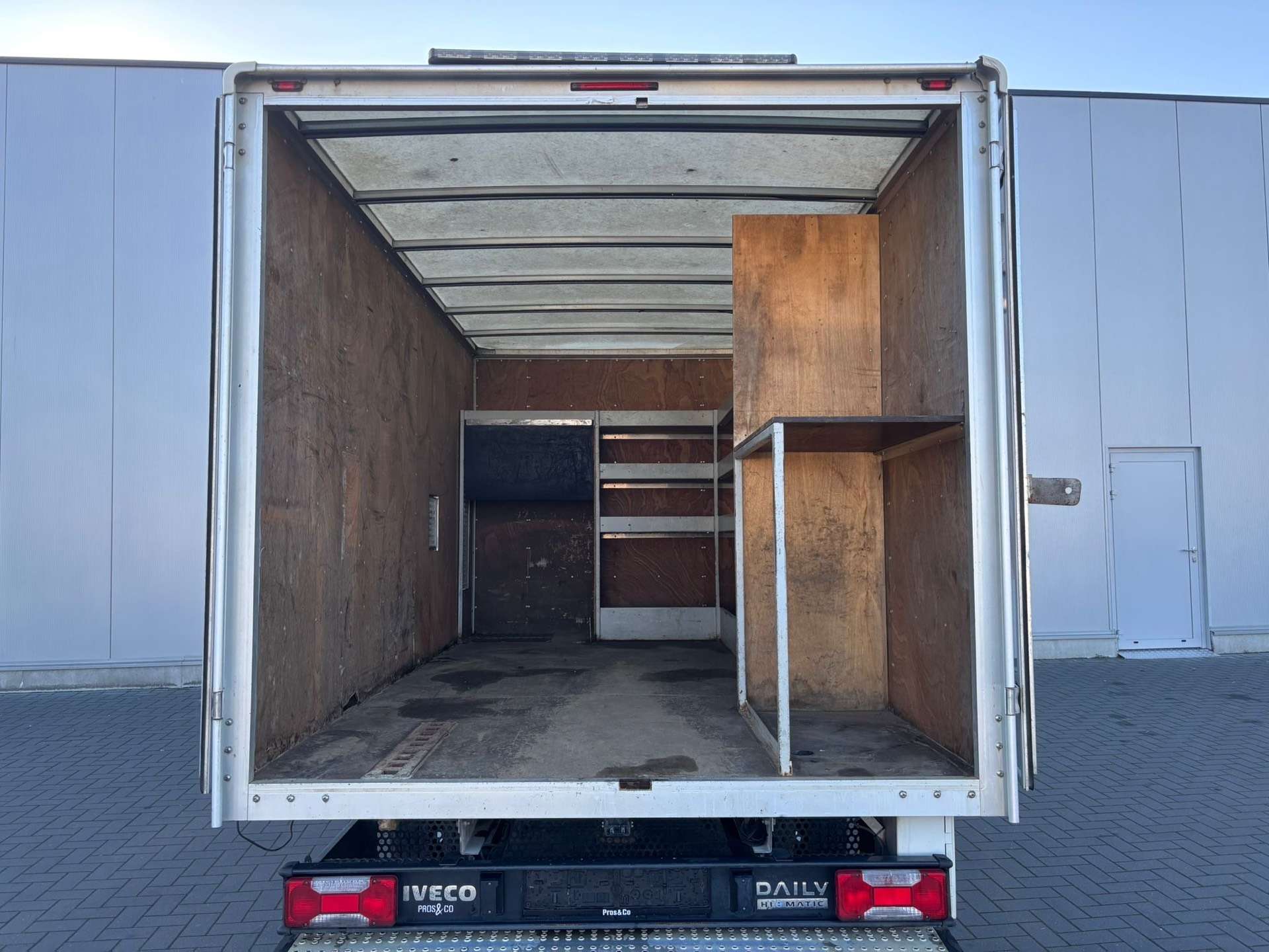Iveco Daily // BOITE AUTO // TVA DEDUCTIBLE // 1 ER MAIN