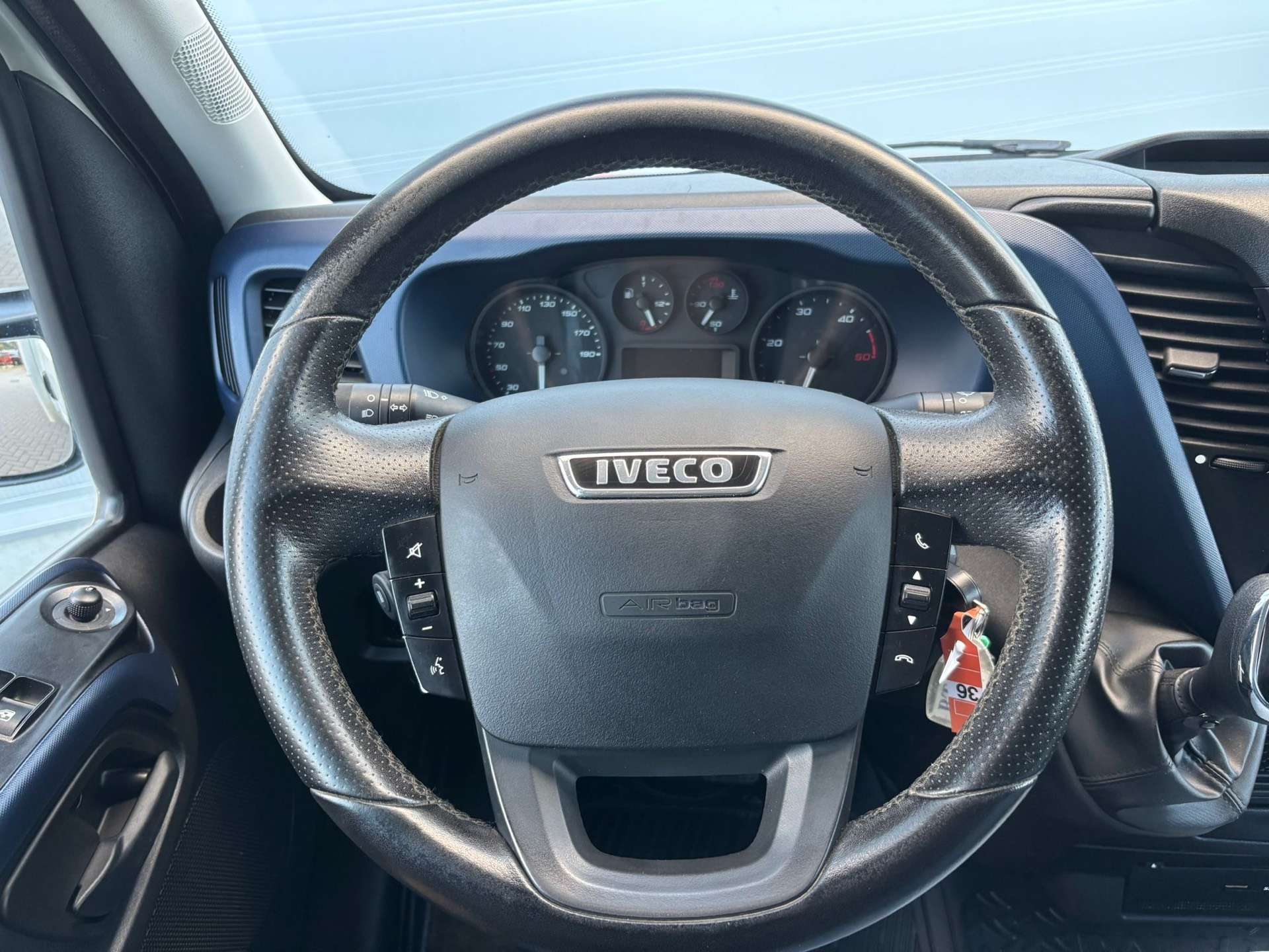 Iveco Daily CAISSE / BOITE AUTO / CLIM / TVA RECUPERABLE
