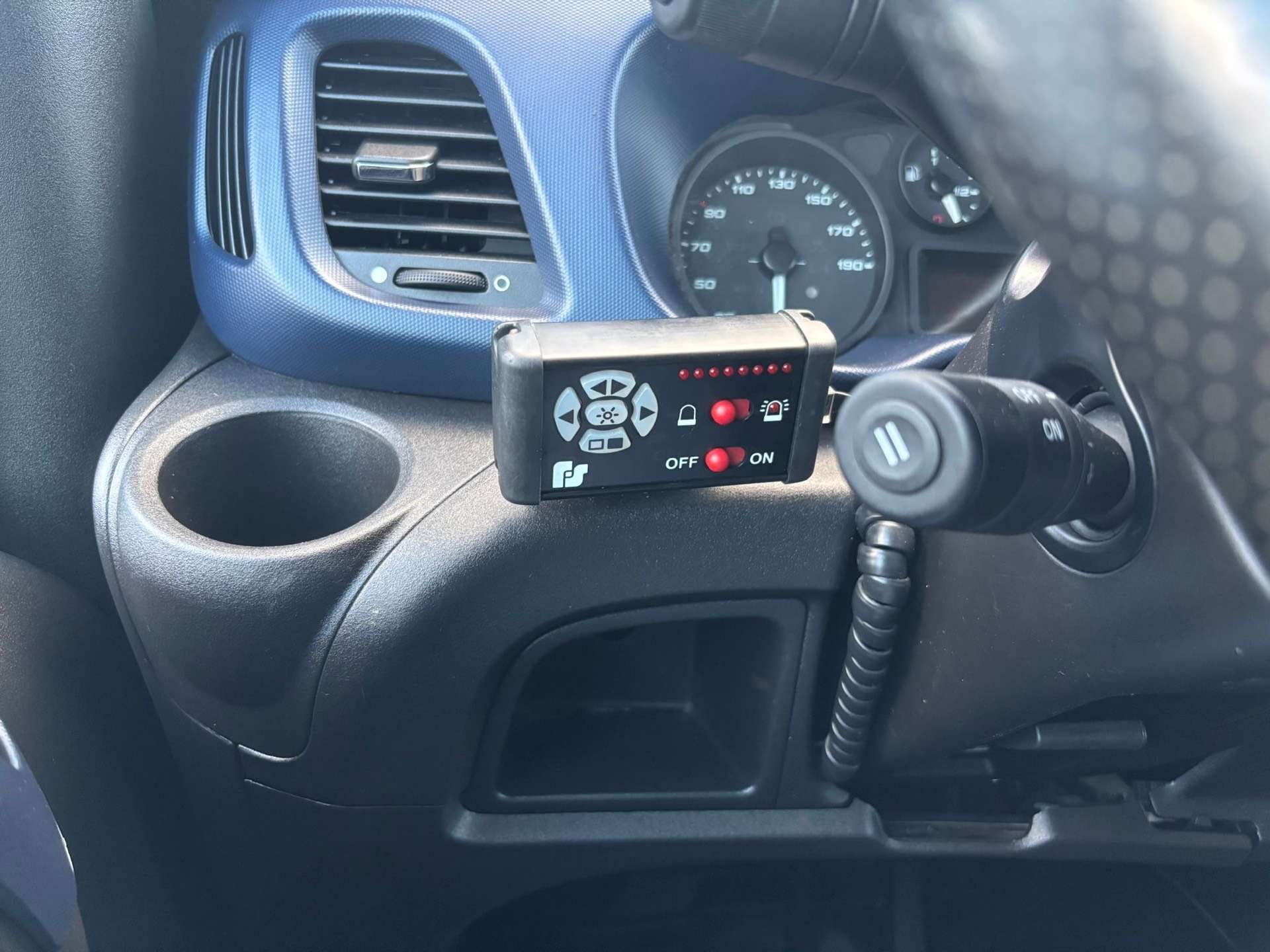 Iveco Daily CAISSE / BOITE AUTO / CLIM / TVA RECUPERABLE