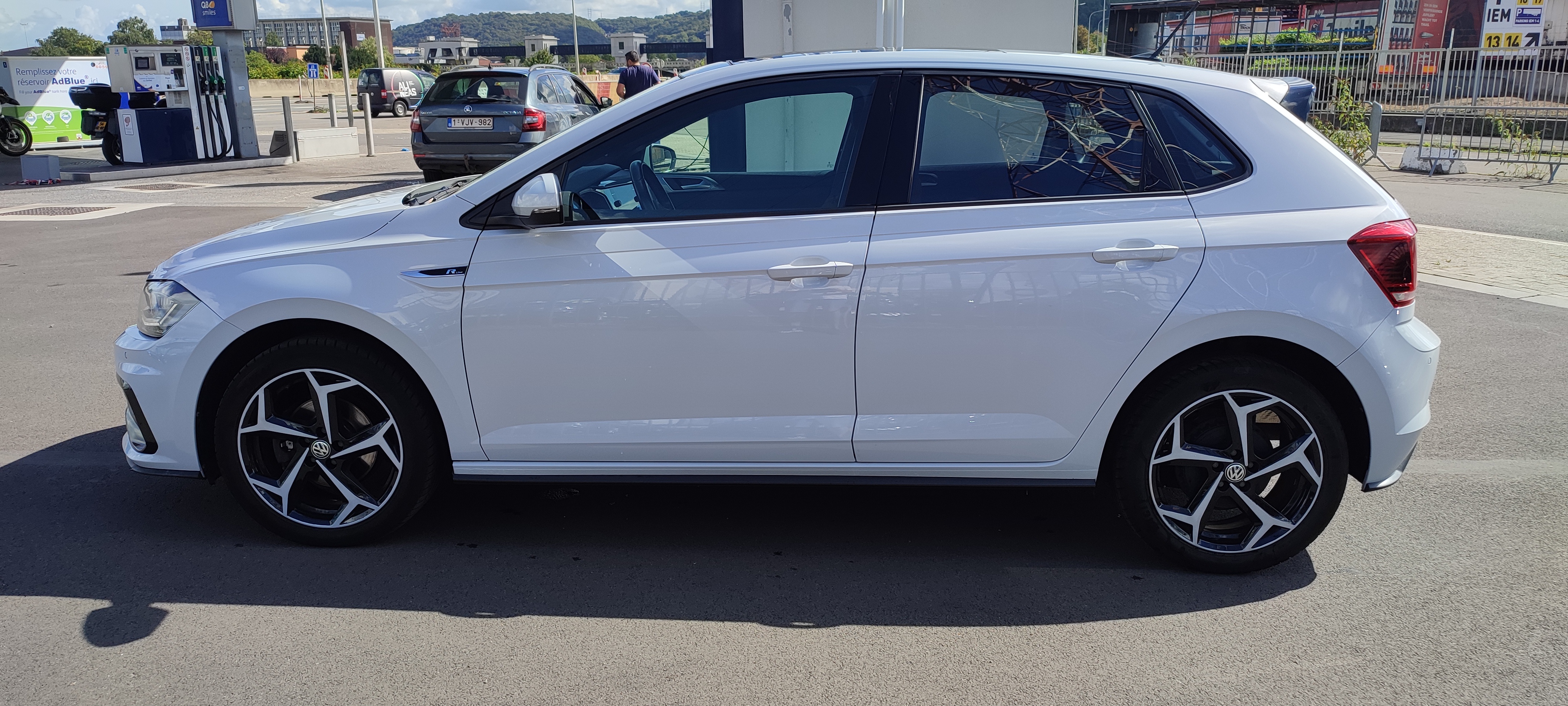 Volkswagen Polo VI 1.6 TDI 95 R-LINE