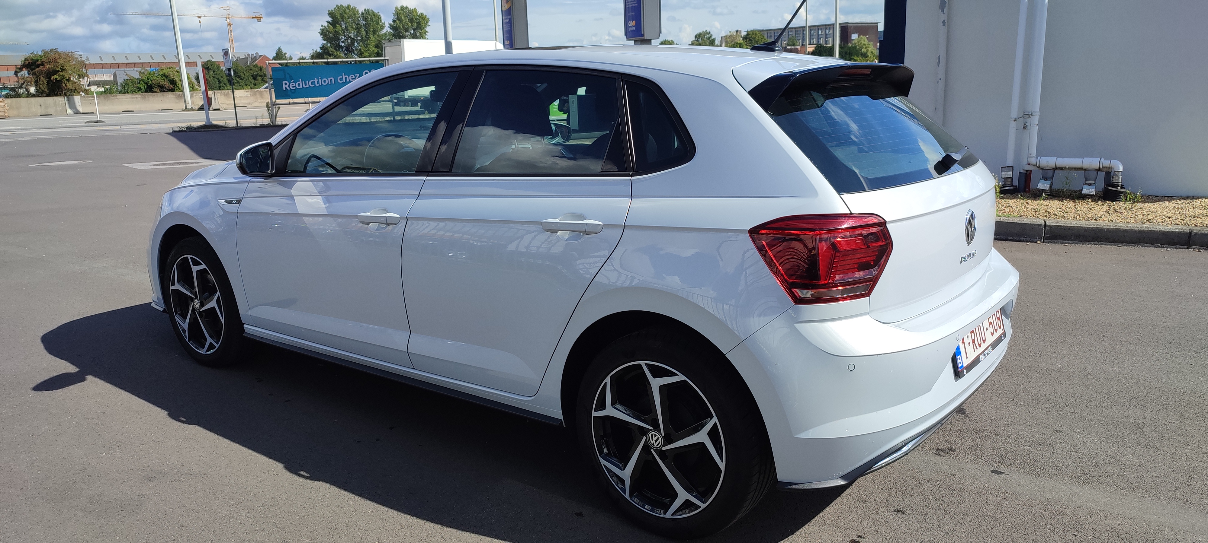 Volkswagen Polo VI 1.6 TDI 95 R-LINE
