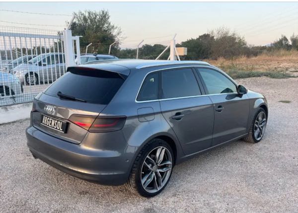 Audi A3 SPORTBACK 2.0 TDI 150 S&S BV6 ATTRACTION