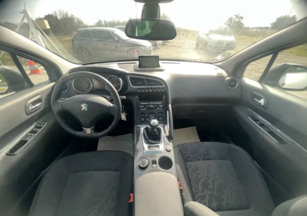 Peugeot 3008 2.0 HDI 150 BV6 ALLURE