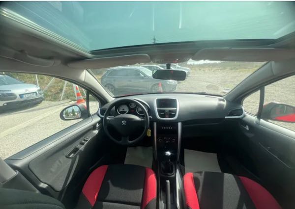 Peugeot 207 SW 1.6 HDI 92 SERIE 64/ 1°MAIN