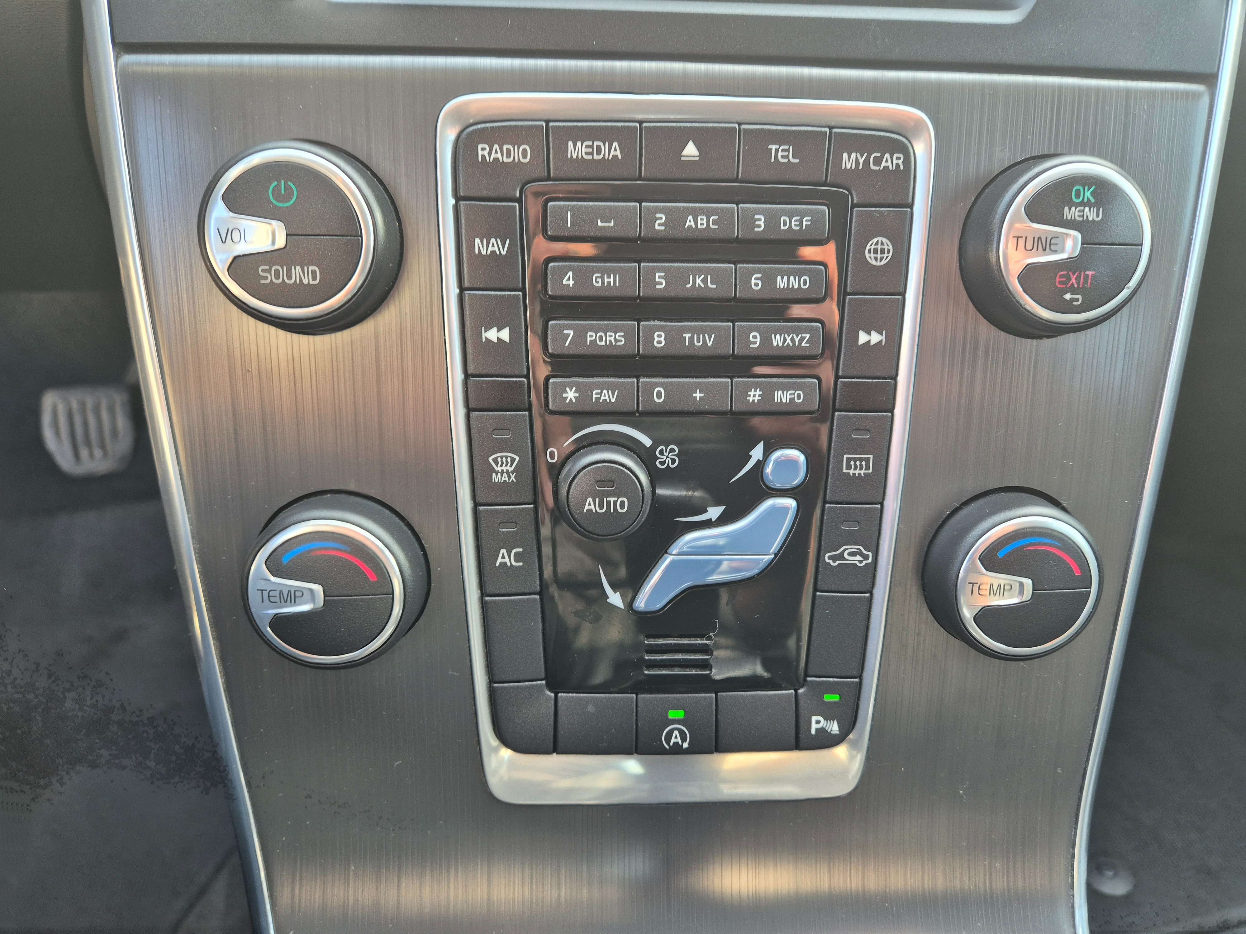 Volvo S60 2.0 D2 Kinetic//GPS/CLIM/USB/GARANTIE 12 MOIS