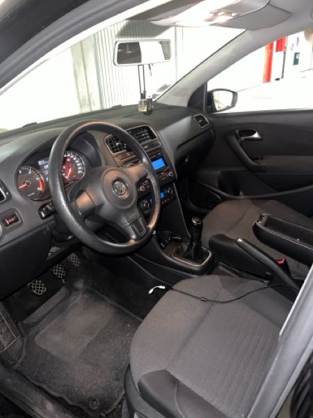 Volkswagen Polo V (2) 1.4 TDI 75 BLUEMOTION TECHNOLOGY BEATS AUDIO 5P