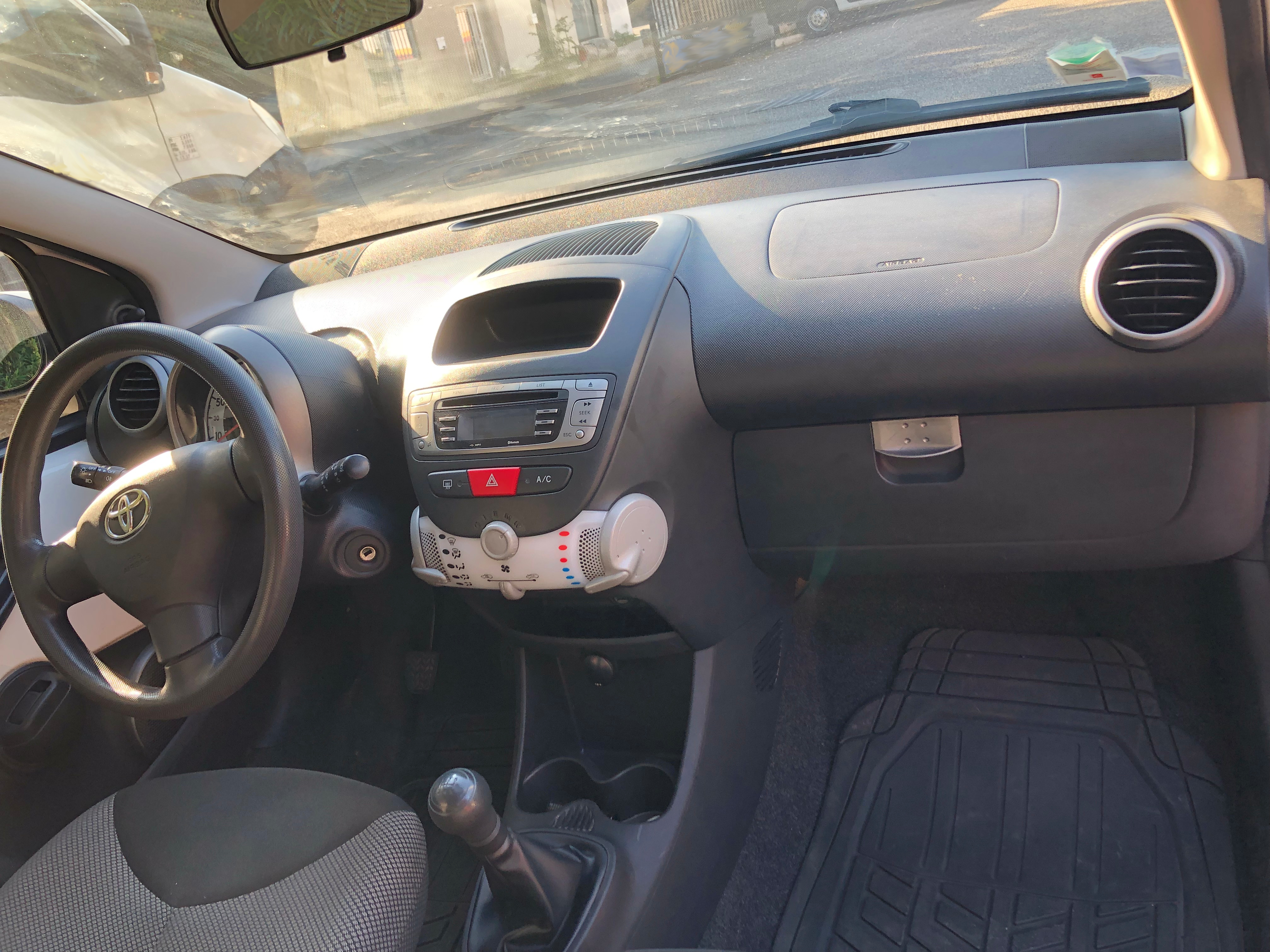 Toyota Aygo (2) 1.0 VVT-I DYNAMIC 3P