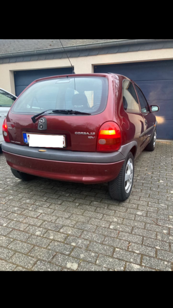 Opel Corsa II (2) 1.2 16S CENTURY 3P