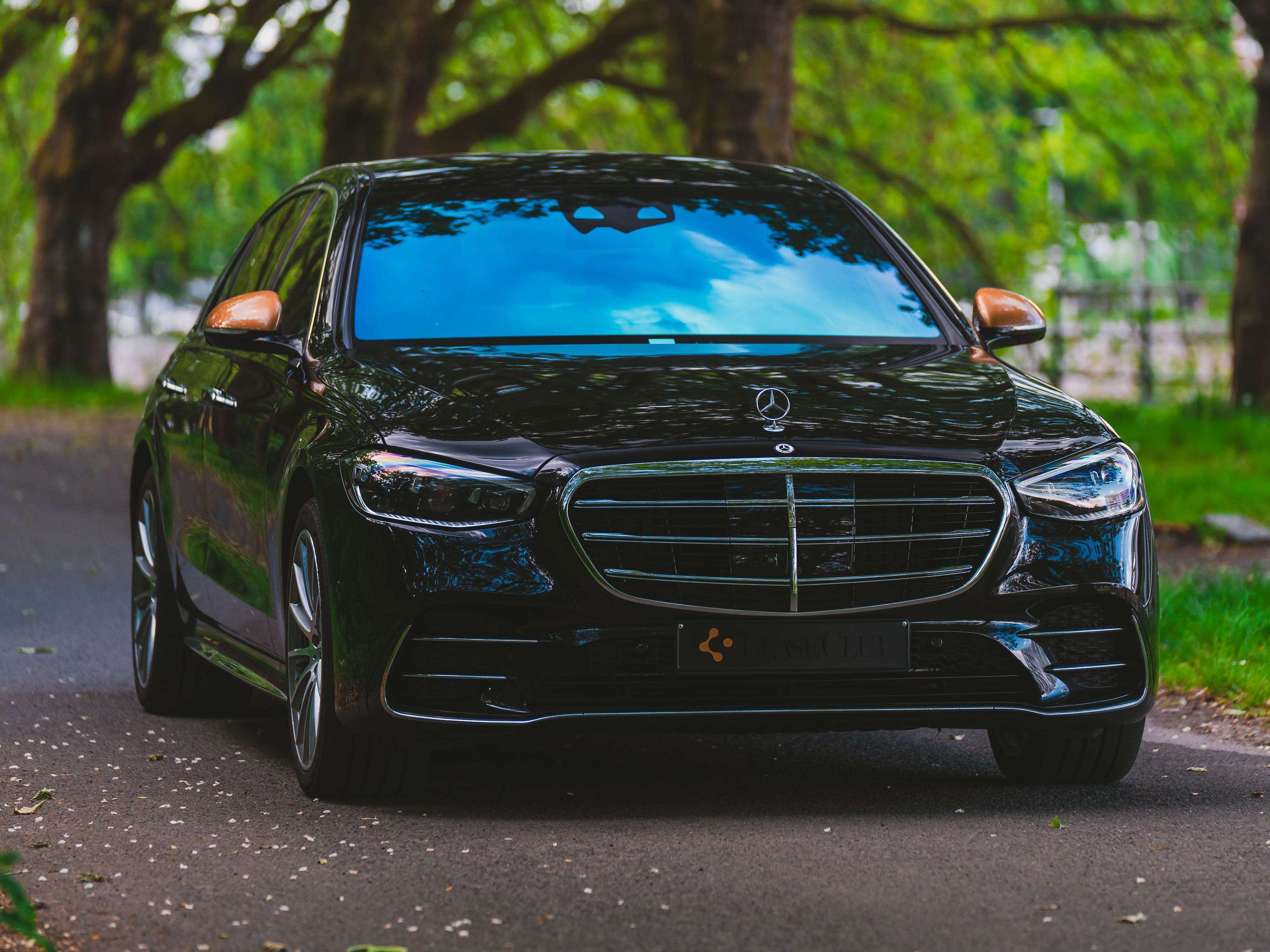 Mercedes-Benz S 580 Long e 4-Matic PHEV (375 kW)