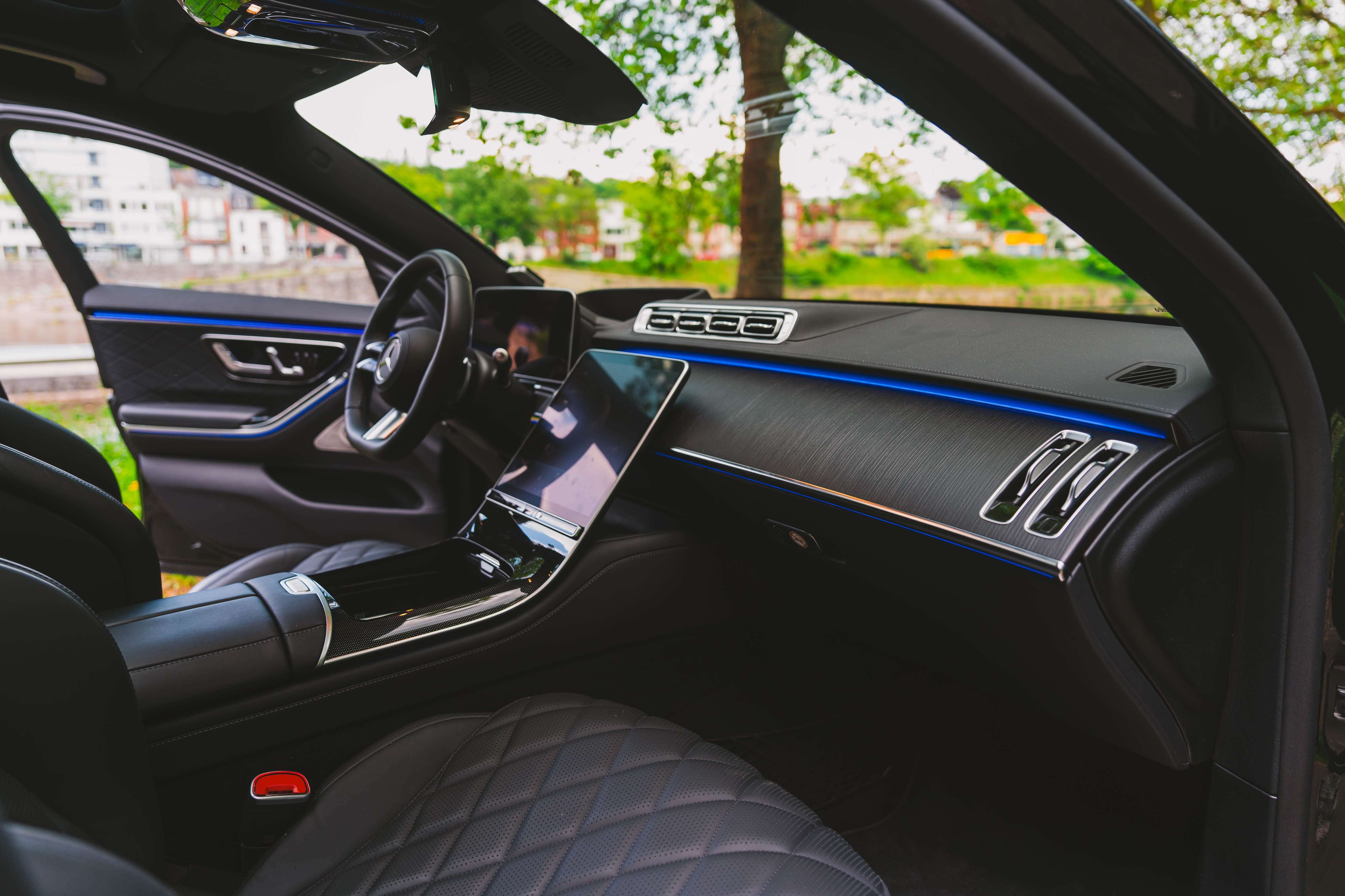 Mercedes-Benz S 580 Long e 4-Matic PHEV (375 kW)