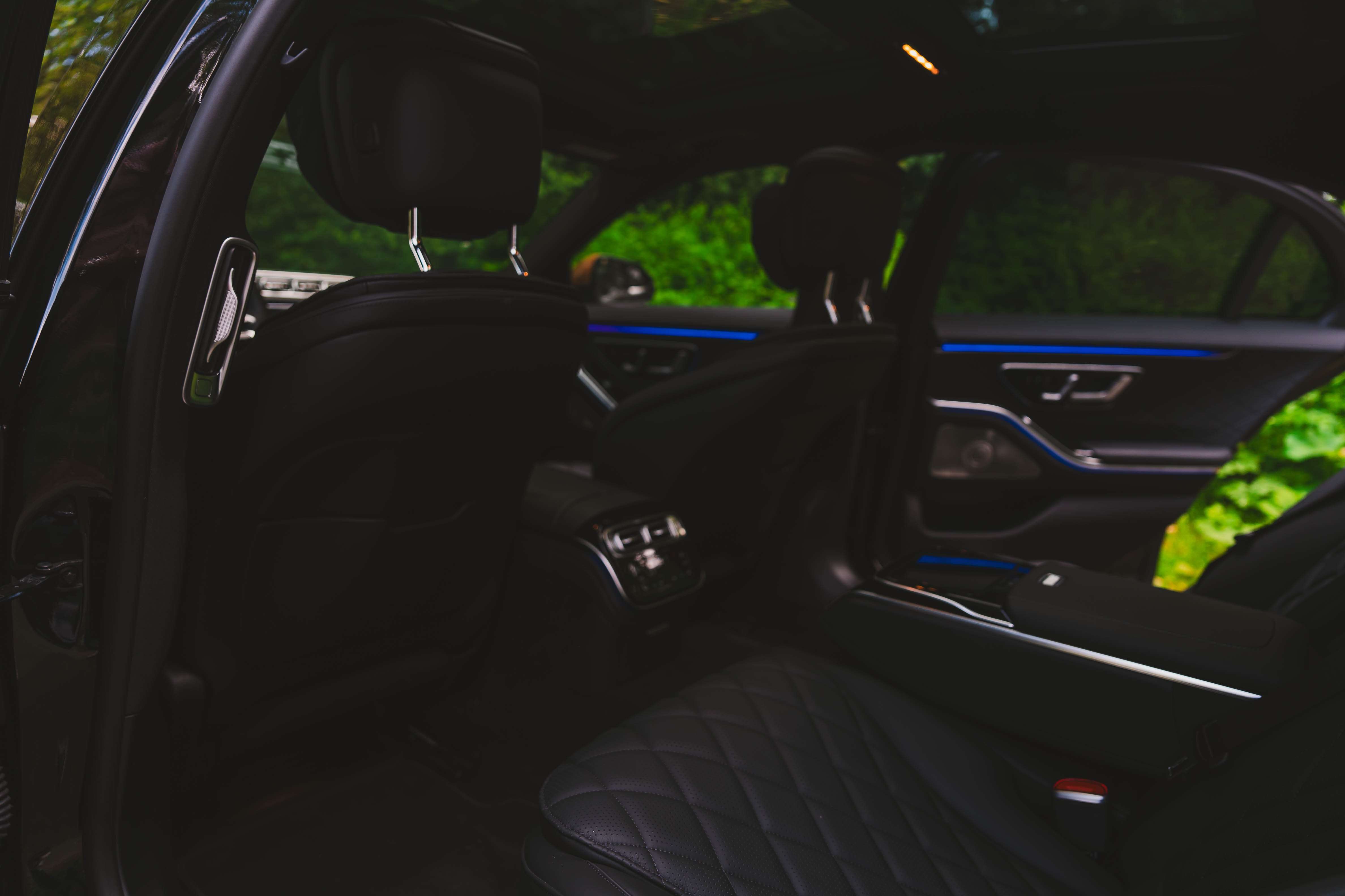 Mercedes-Benz S 580 Long e 4-Matic PHEV (375 kW)