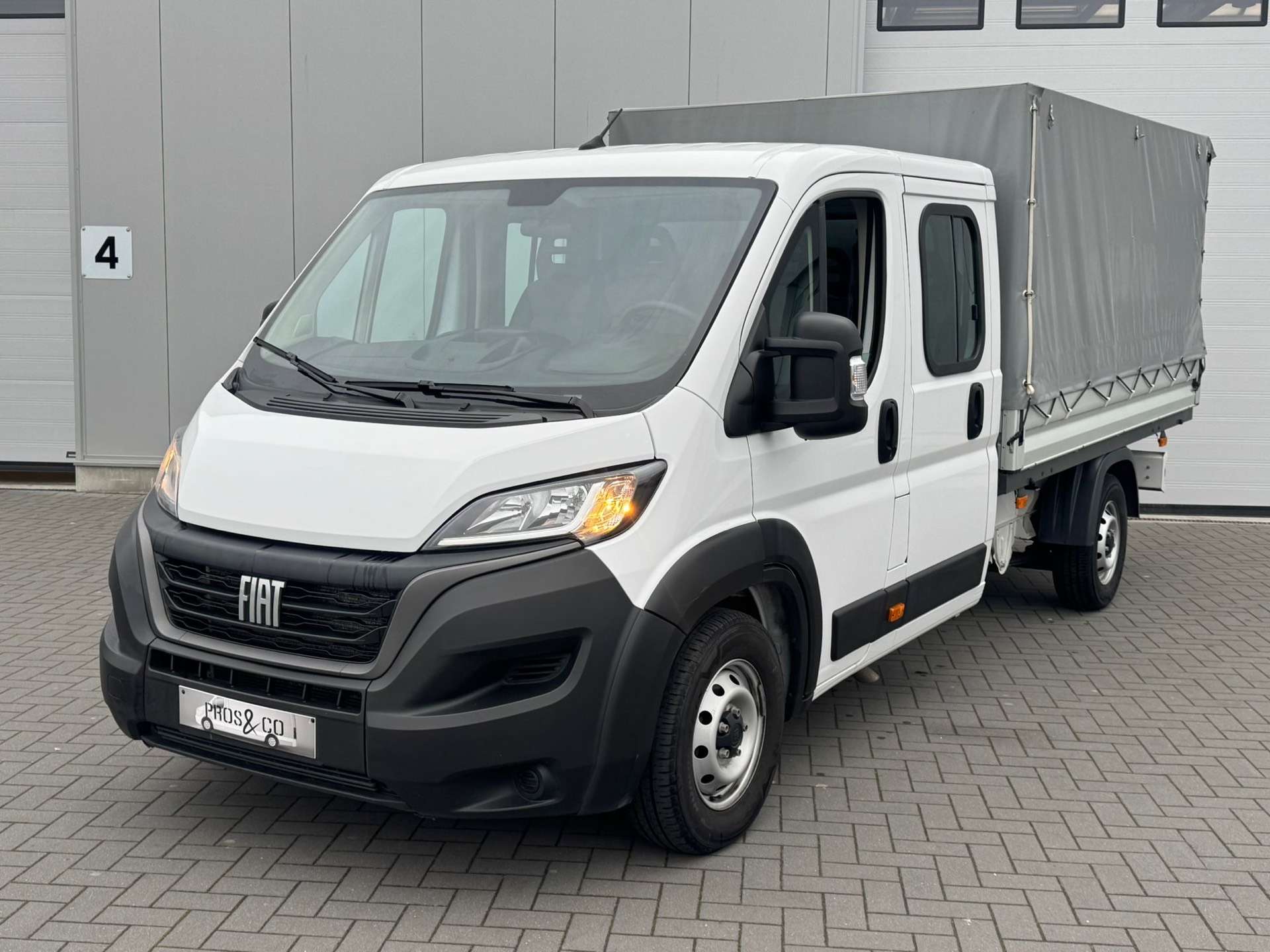 Fiat Ducato 7 PLACES/ CAISSE BACHE/ TVA RECUPERABLE/ 1ERE MAIN