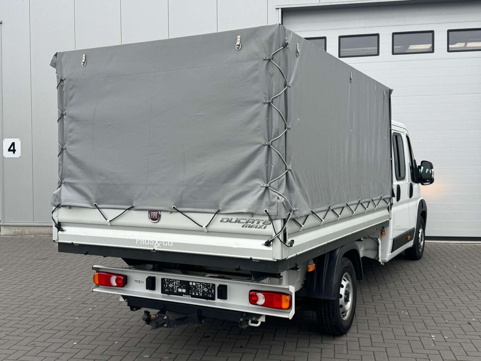 Fiat Ducato 7 PLACES/ CAISSE BACHE/ TVA RECUPERABLE/ 1ERE MAIN