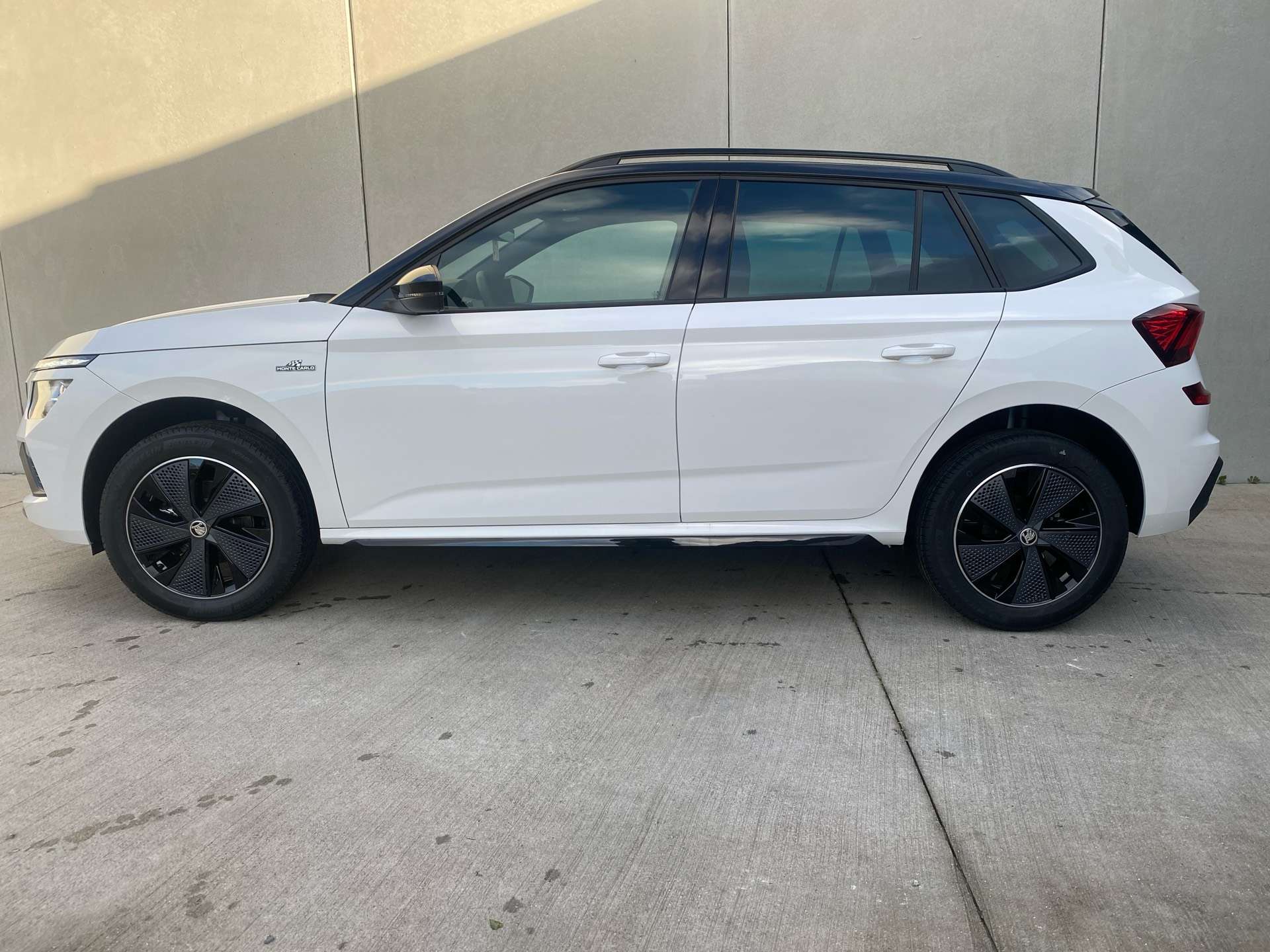 Skoda Kamiq 1.0 TSI Monte Carl/CLIM/LEDS/LINE ASSIST/TOIT PANO