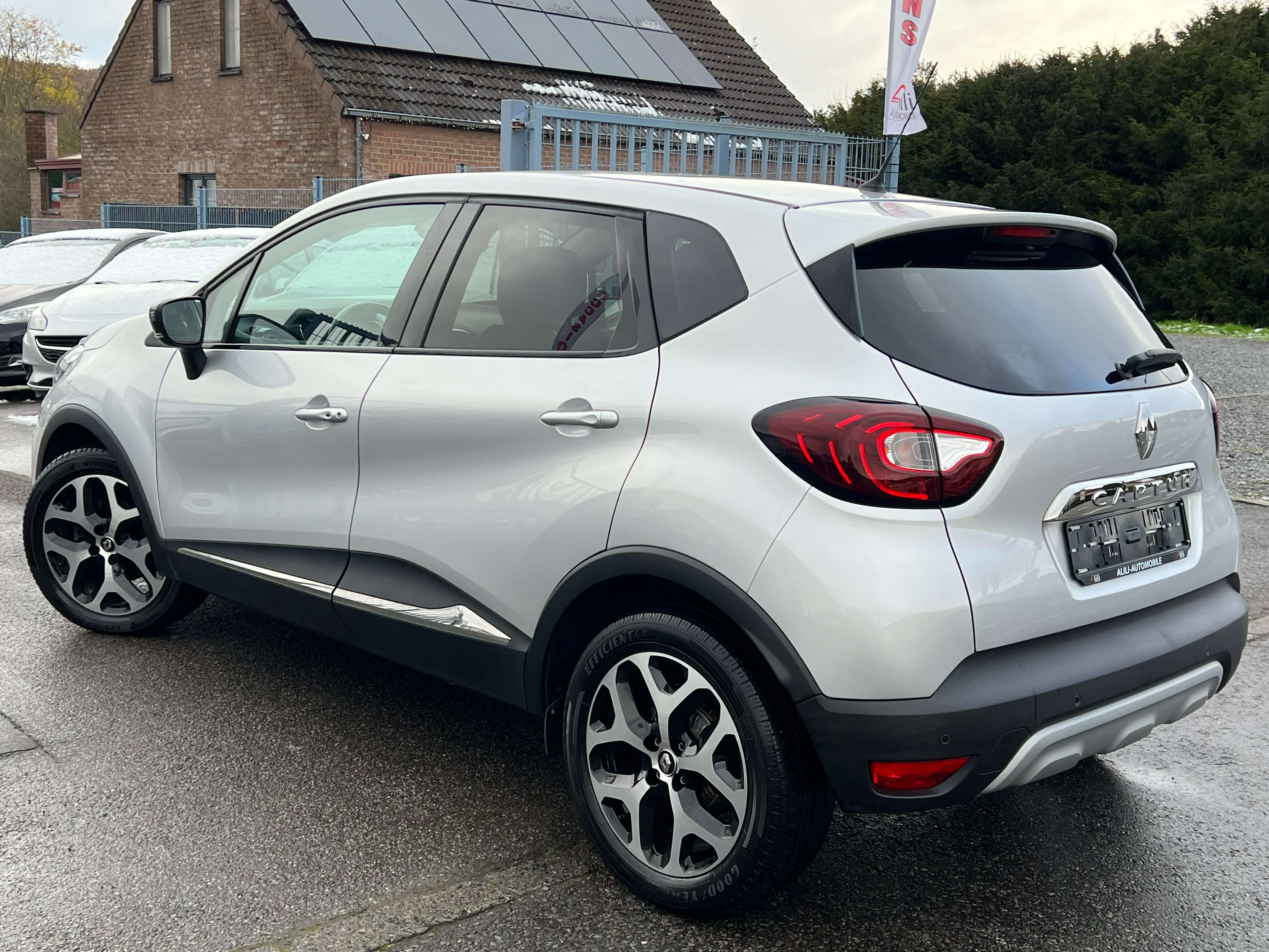 Renault Captur 1.33 TCe*Red-Edition*Boite*Auto*Gps*Led*Garantie*