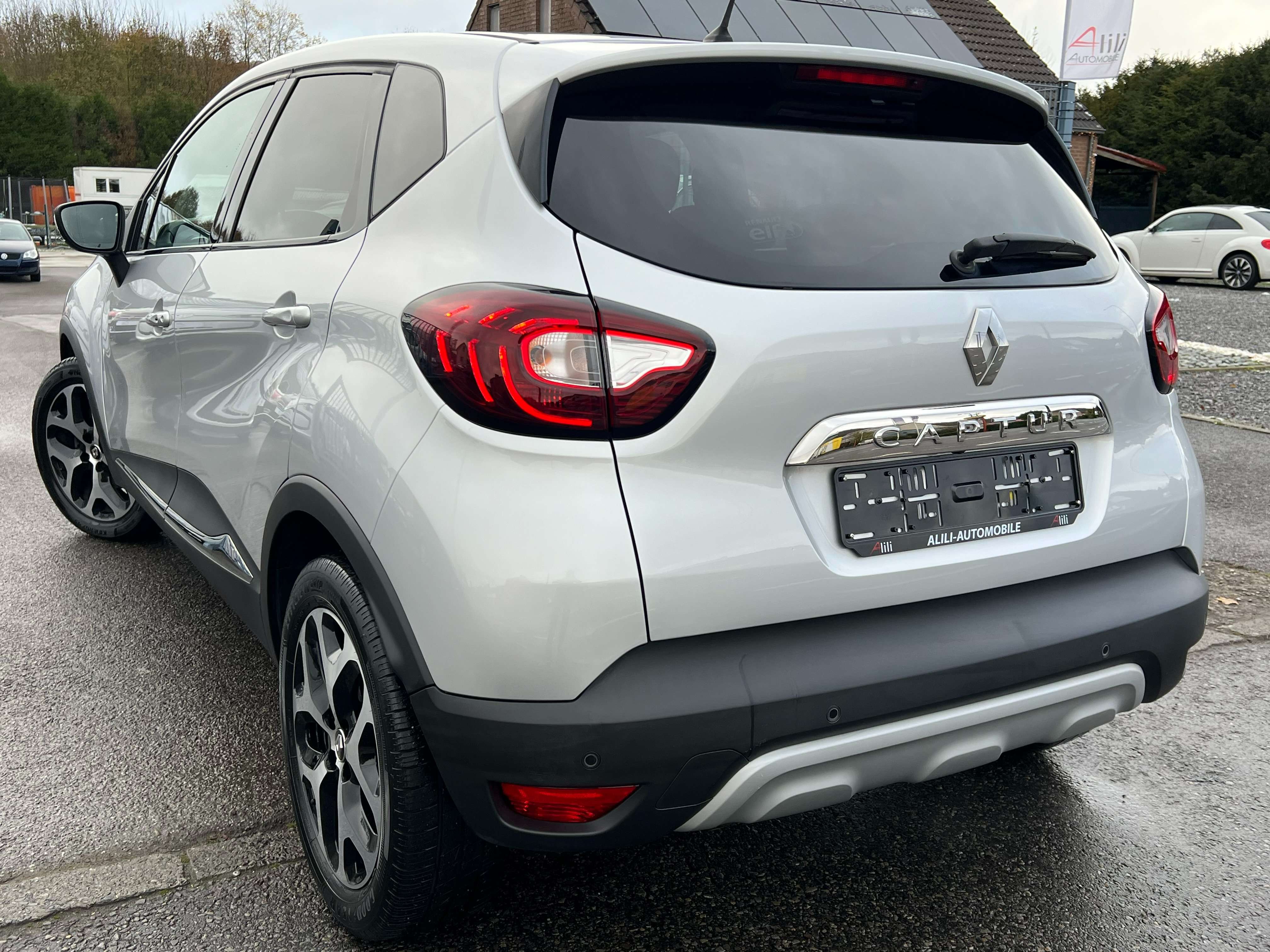 Renault Captur 1.33 TCe*Red-Edition*Boite*Auto*Gps*Led*Garantie*