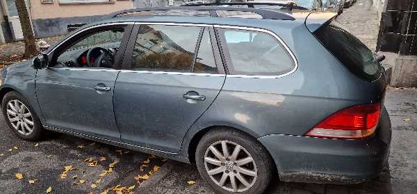Volkswagen Golf V SW 1.9 TDI 105