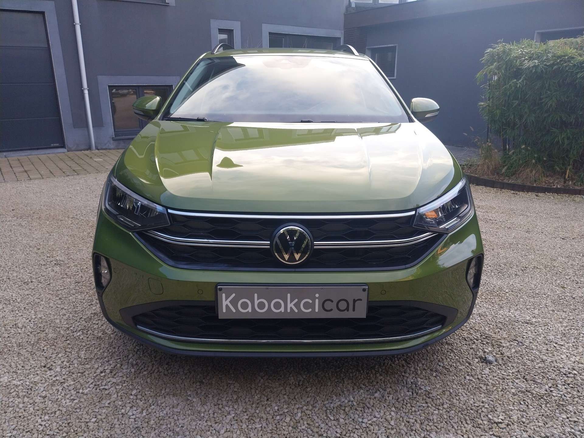Volkswagen Taigo 1.0 TSI Life - Crossover Premium Faible KM - Garantie 12 Mois avec Entretien Effectué - Dispo Rapide - Zone LEZ 12/2034