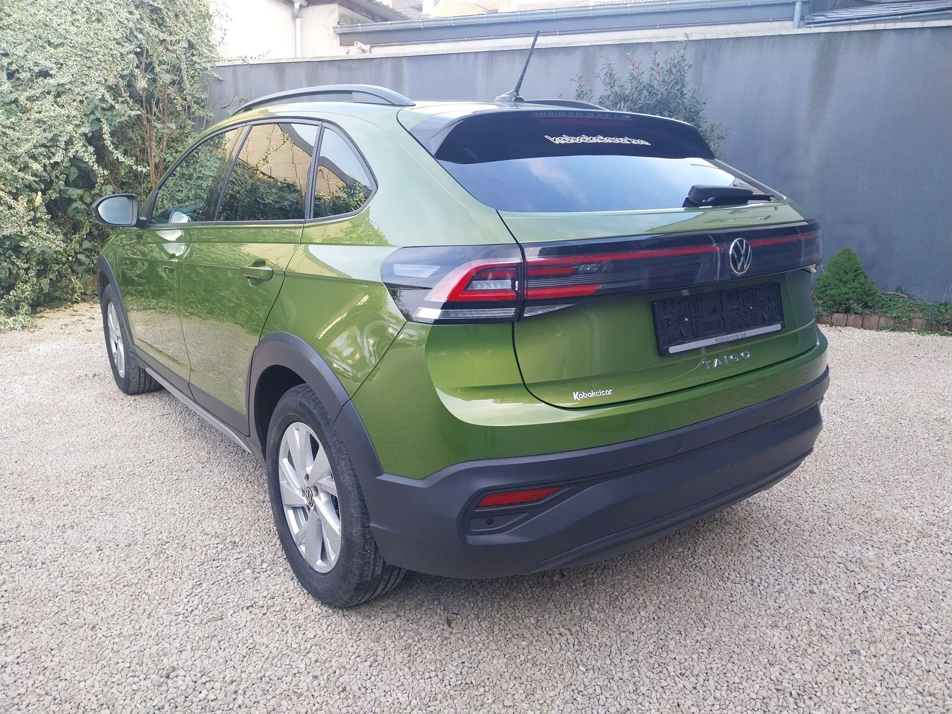 Volkswagen Taigo 1.0 TSI Life - Crossover Premium Faible KM - Garantie 12 Mois avec Entretien Effectué - Dispo Rapide - Zone LEZ 12/2034