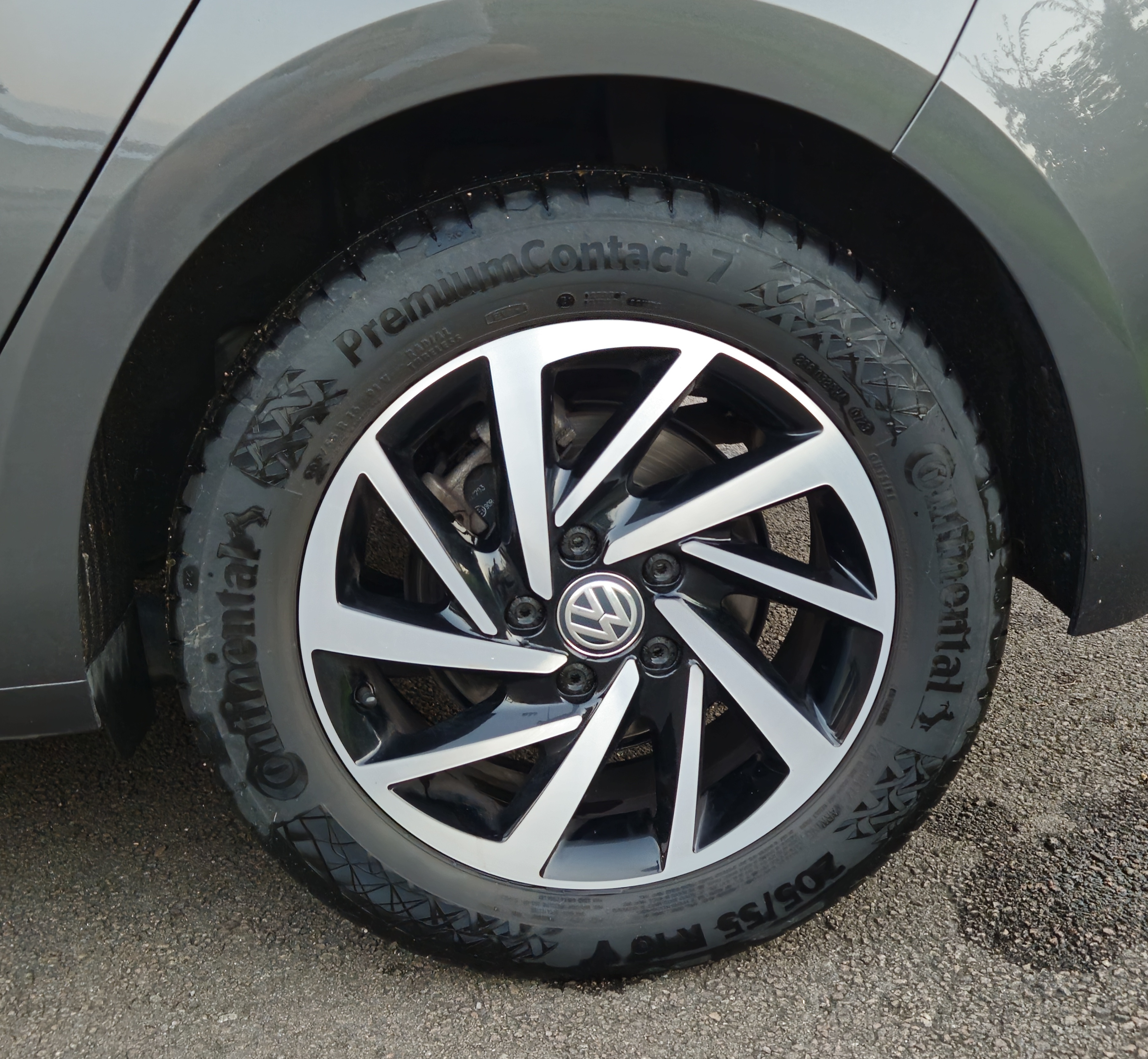 Volkswagen Golf VII (2) 1.6 TDI 115 IQ.DRIVE DSG7 5P