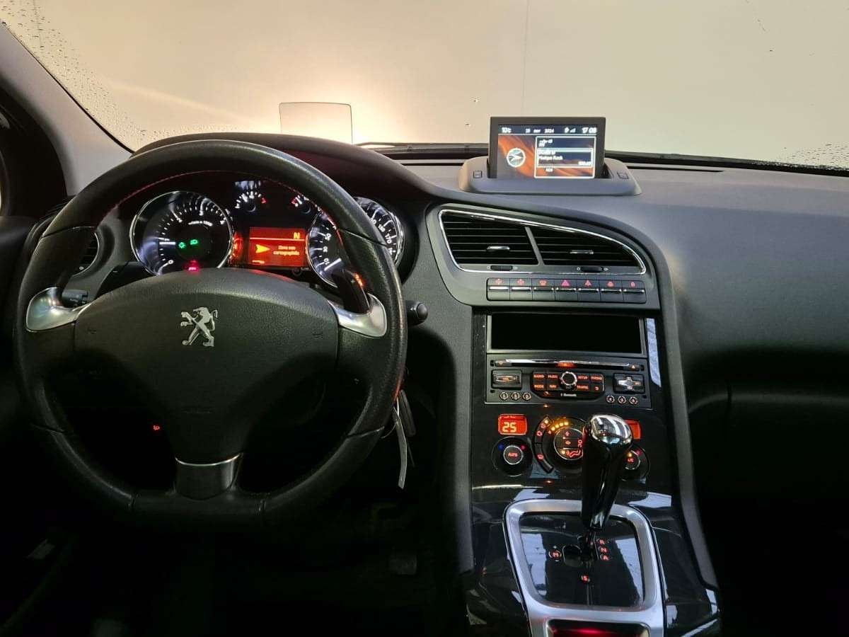 Peugeot 5008 1.6 e-HDi