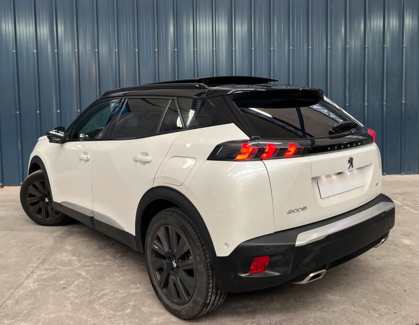Peugeot 2008 II 1.2 PURETECH 155 GT EAT8