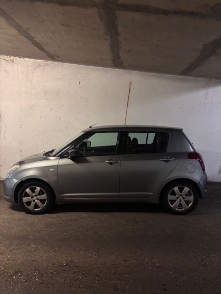 Suzuki Swift SUZUKI SWIFT II 1.3 VVT 92 GL 5P