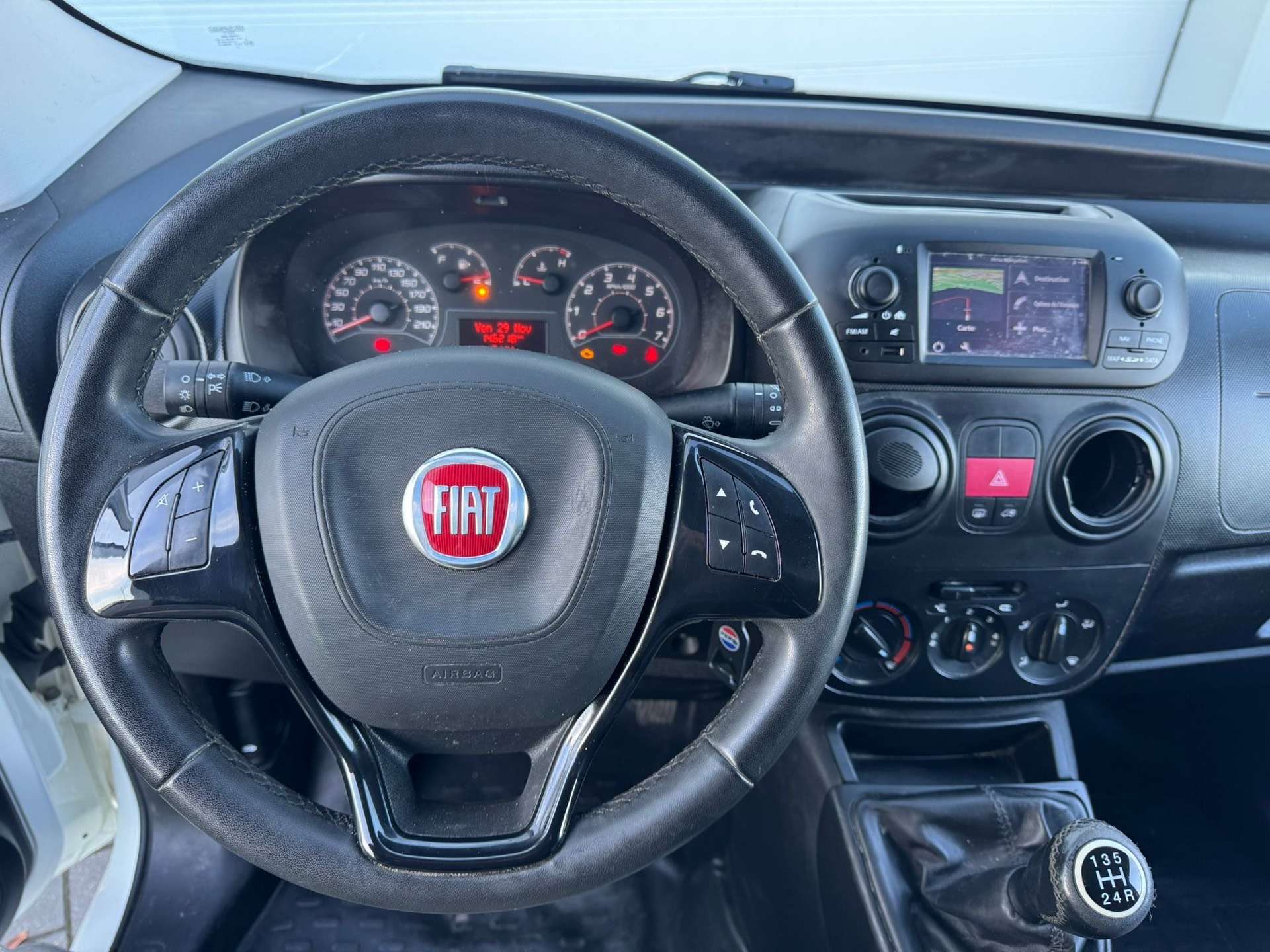 Fiat Fiorino // GPS // CLIM // TVA RECUPERABLE // PORTE LATERAL