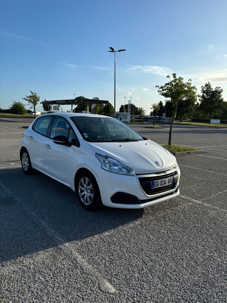 Peugeot 208 (2) 1.6 BLUEHDI 75 ACTIVE 3P