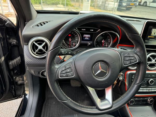 Mercedes-Benz Classe A III (2) 180 D INSPIRATION 7G-DCT