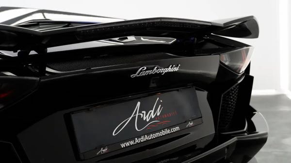Lamborghini Aventador 6.5i V12 LP700-4*CARBON*LIFT*CAMERA AR*GPS*XENON*