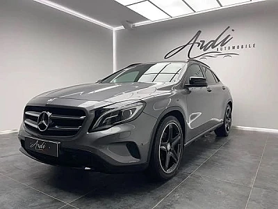 Mercedes-Benz Gla 220 d 4-Matic*PACK AMG*CAMERA*LED*1ER PROP*GARANTIE*