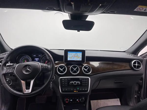 Mercedes-Benz Gla 220 d 4-Matic*PACK AMG*CAMERA*LED*1ER PROP*GARANTIE*
