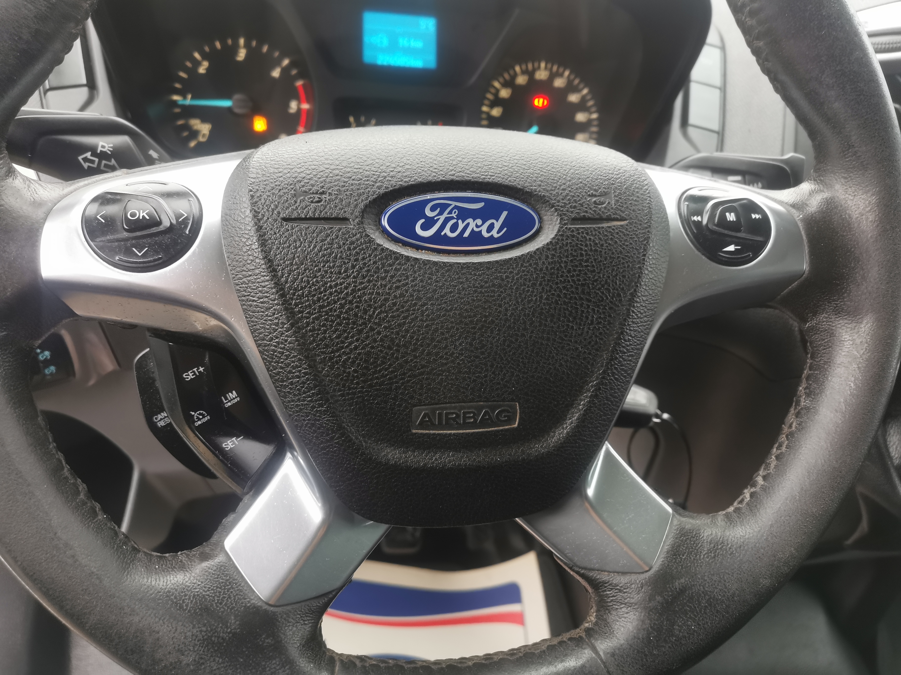 Ford Transit Custom (2) 2.2 ECO 96kw/131 KOMBI TREND