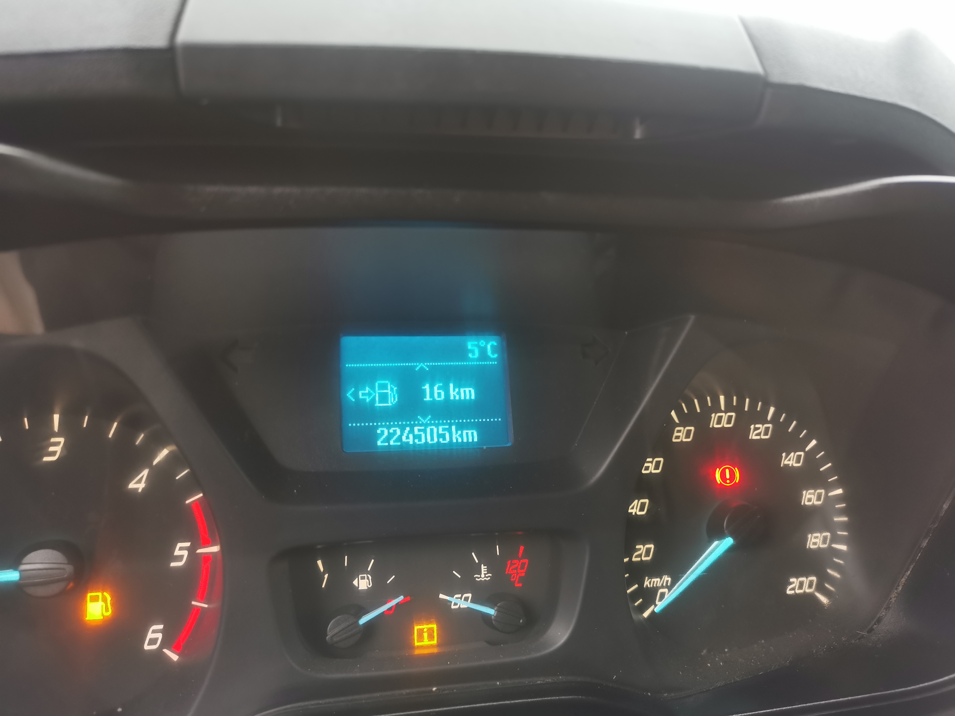 Ford Transit Custom (2) 2.2 ECO 96kw/131 KOMBI TREND