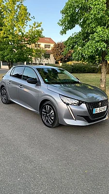 Peugeot 208 (2) 1.2 PURETECH 110 S&amp;S ALLURE 5P