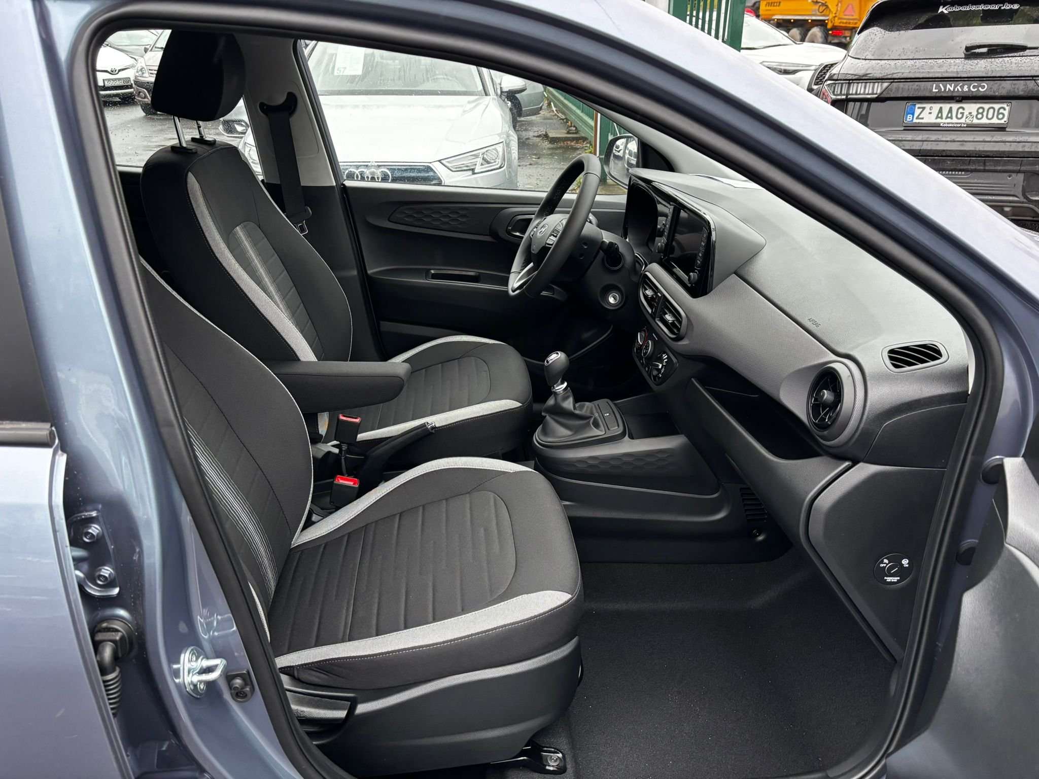 Hyundai i10 1.0i 63cv/V.N 10KMS