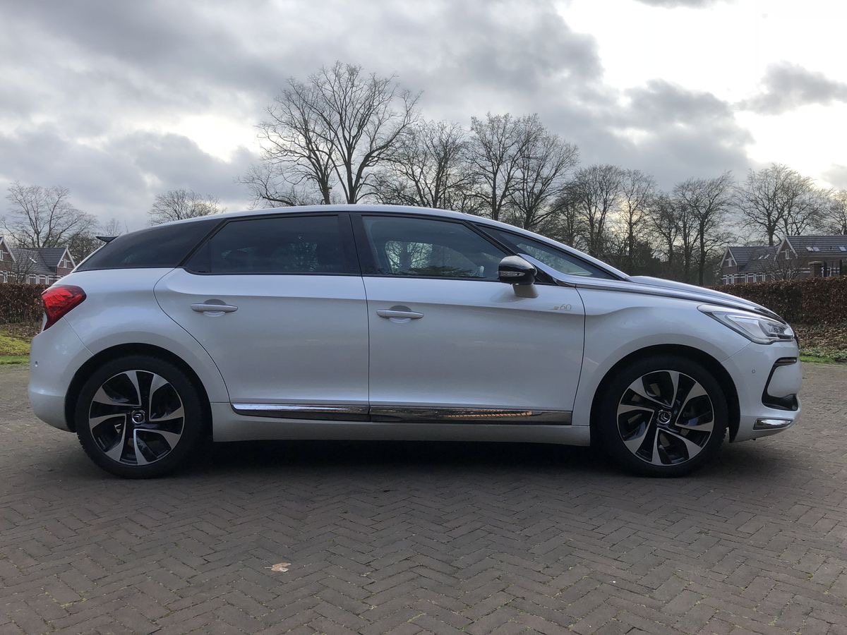 Ds 5 (2) 2.0 HDI 160 BE CHIC BV6