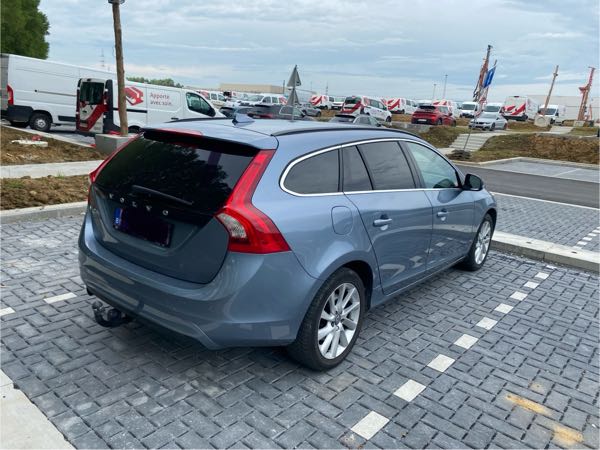 Volvo V60 (2) D3 150 SUMMUM