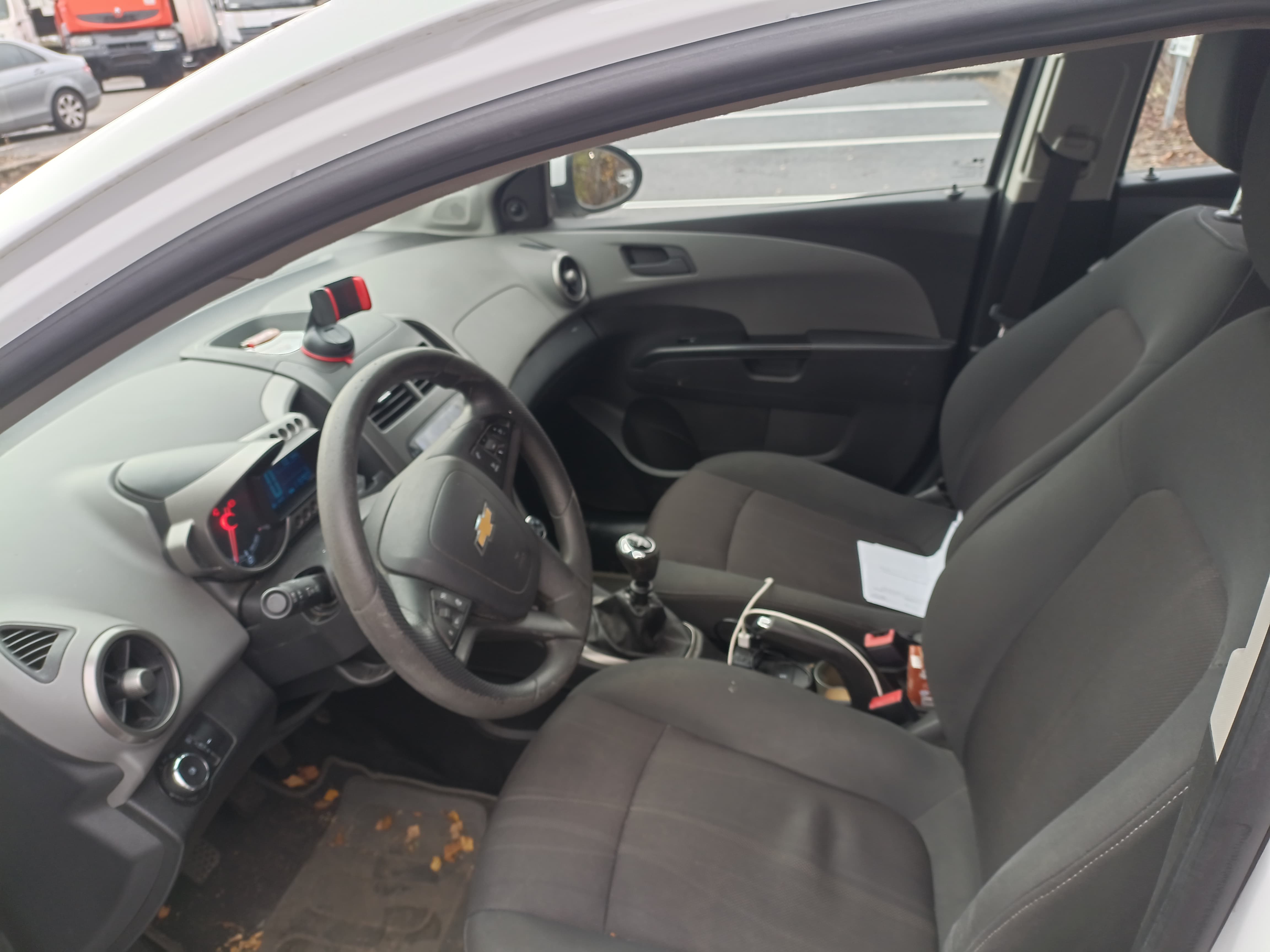 Chevrolet Aveo II 1.2 86 LT 5P