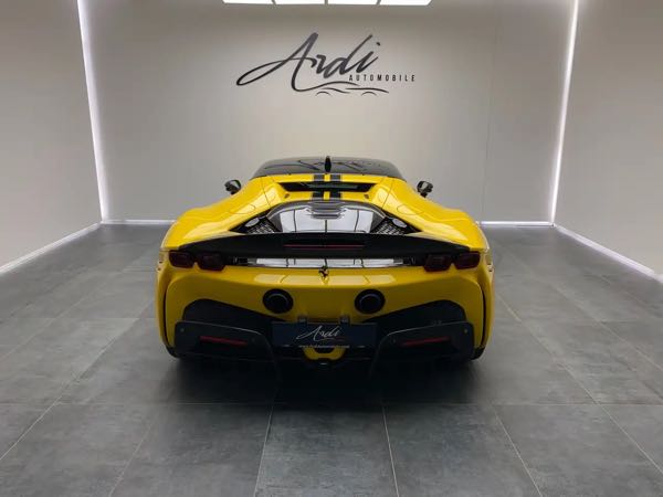 Ferrari Sf90 Stradale 4.0 V8 F1 PHEV*UNIQUE*FULL CARBON*PACK FIORANO*