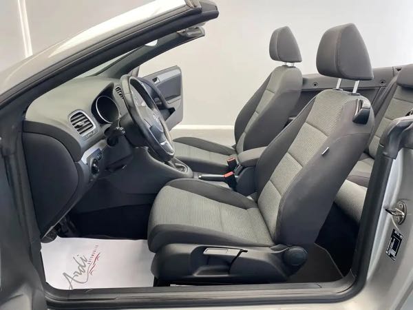 Volkswagen Golf 1.6 CR TDi*GPS*AIRCO*1ER PROPRIETAIRE*GARANTIE*