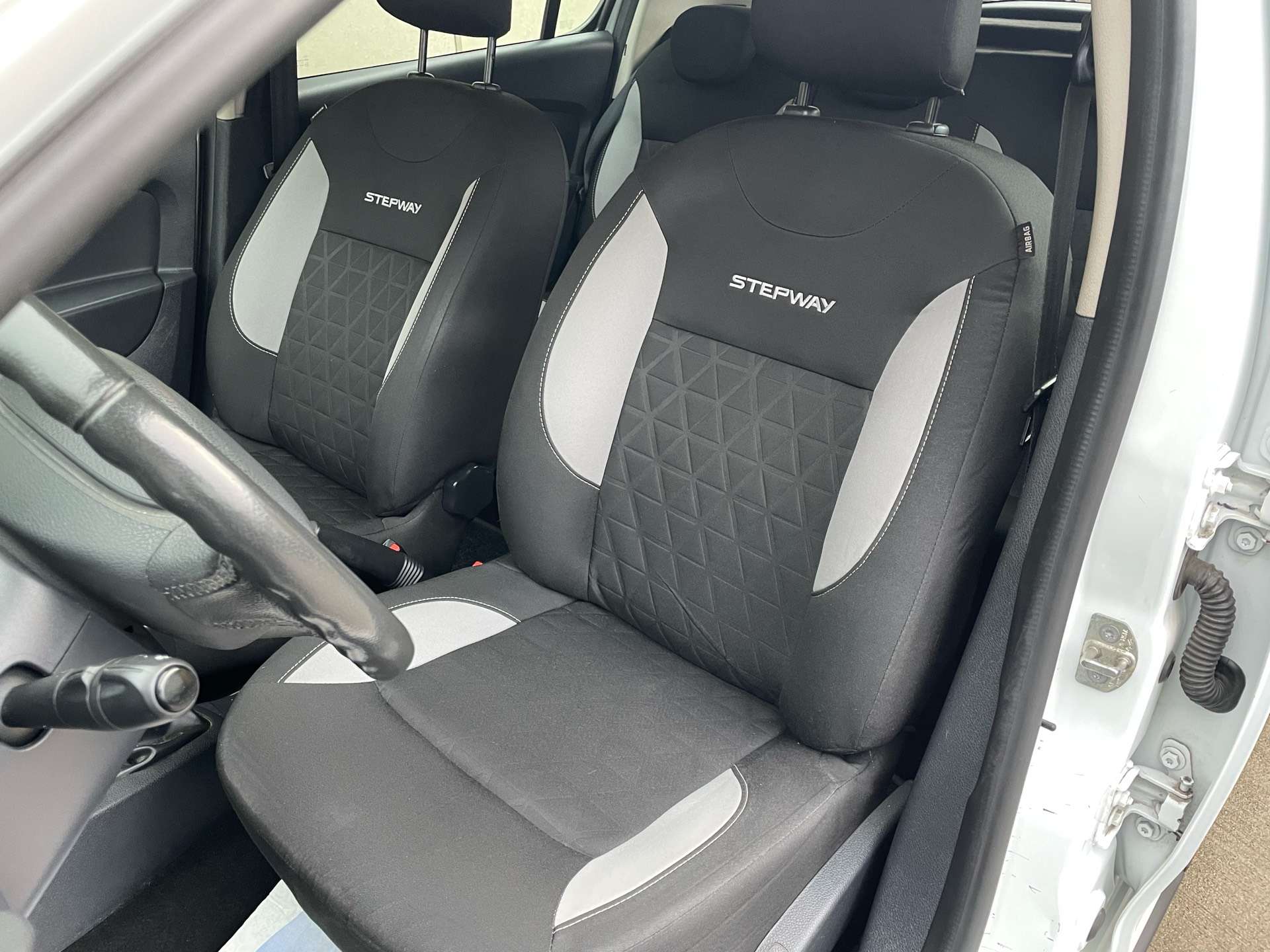 Dacia Sandero Stepway 0.9 TCe//clim/gps/cruise/limiteur!!!