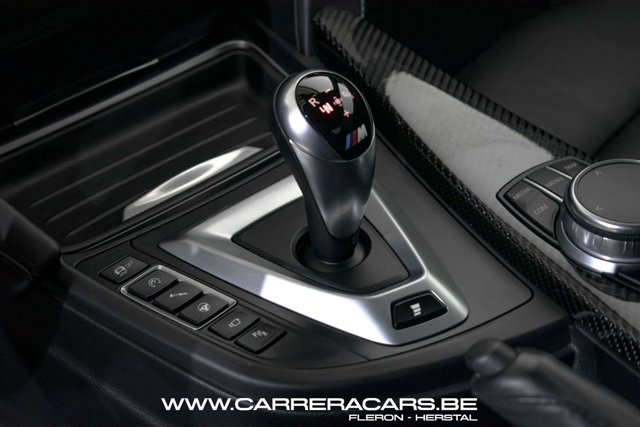 BMW M4 3.0 DKG *|HEADUP*CARBON*CAMERA*HARMAN*|