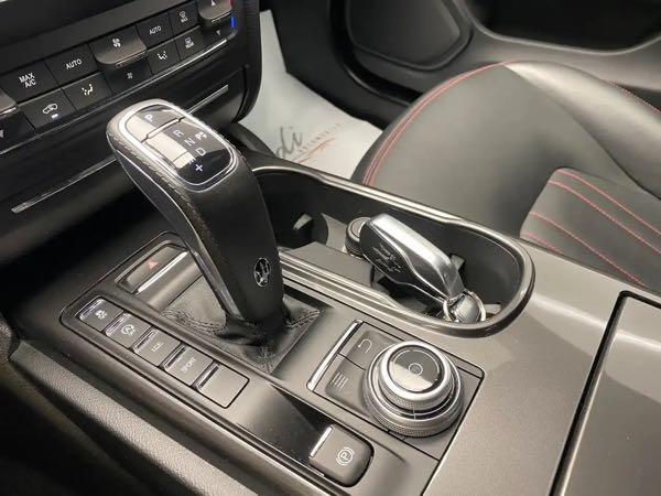 Maserati Ghibli 3.0 V6*GARANTIE 12 MOIS*CAMERA AR*1er PROPRIETAIRE