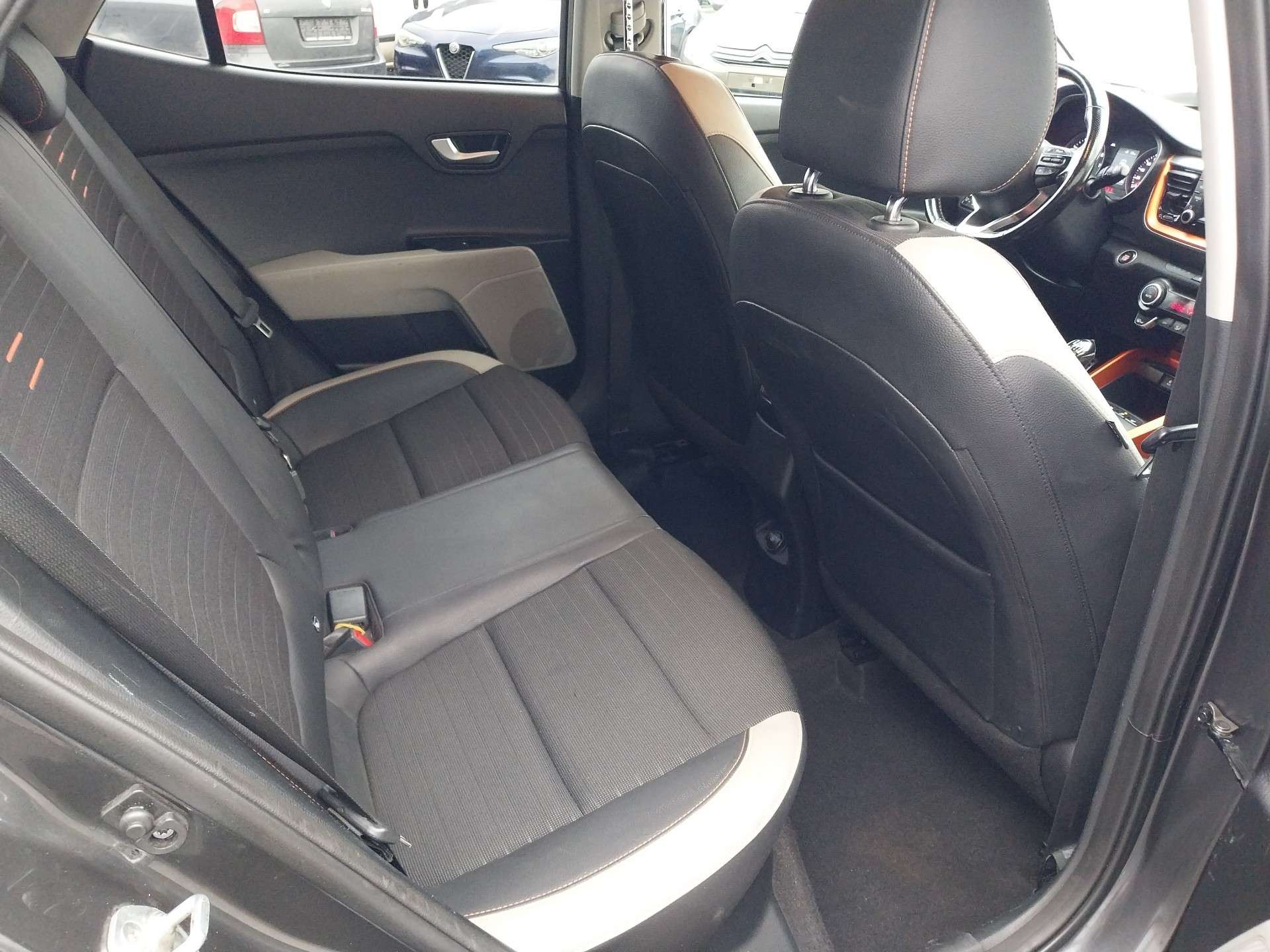 Kia Stonic 1.0 T /ATTACHE-REMORQUE/GPS/BLUETOOTH/GARANTIE/